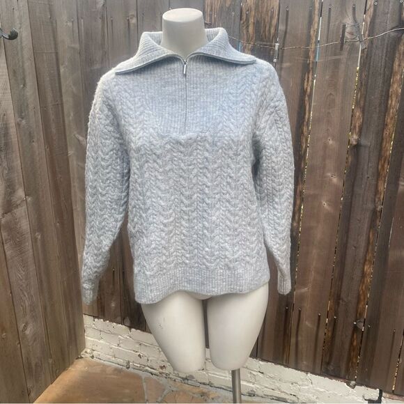 Reserved gray wool blend sweater size small - Picture 1 of 10